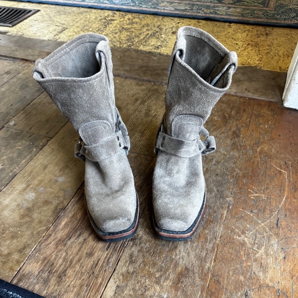 Frye Grey Suede Leather Harness Boots Size Womans 7 - Picture 1 of 7